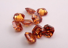 Dark champagne asscher - dark, cut