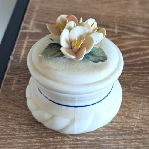 White porcelain floral trinket - white,