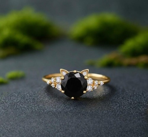 Black onyx round - onyx, cut