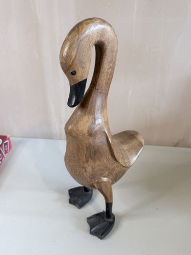 Lovely carved wooden - wooden, duck
