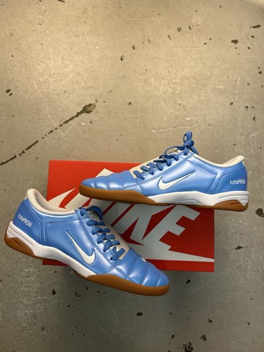 Nike total uk10 eu45 - total, 90