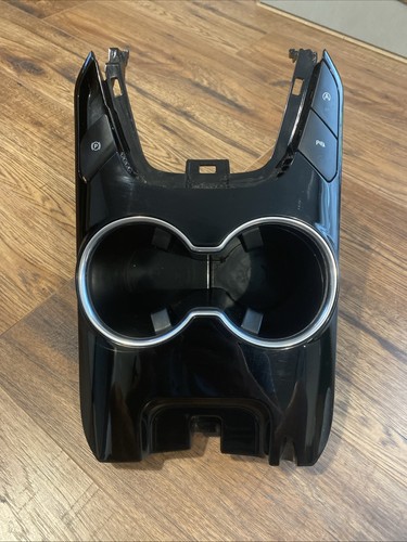 Ford mondeo cup - holder, front