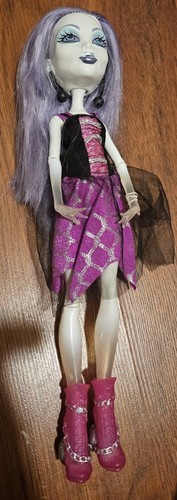 Monster high doll spectra - high,