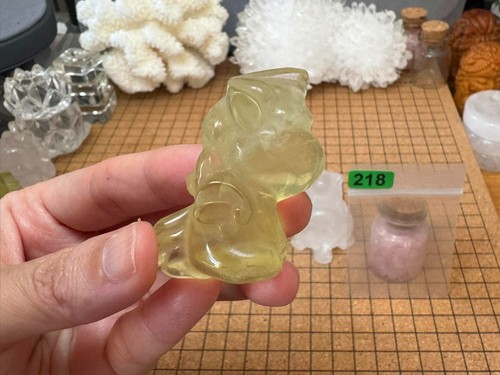 Carved yellow quartz - 1,