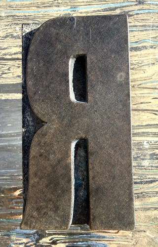 Letter vintage printers - r,