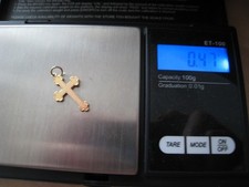 9ct gold small Cross pendant