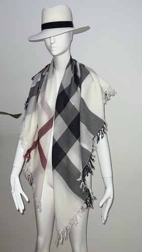 Burberry white check wool - check,
