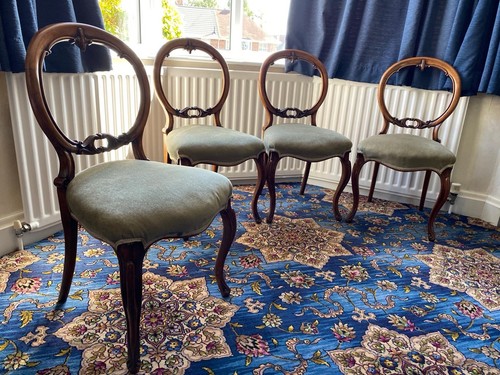 Set dark antique - dark, mahogany