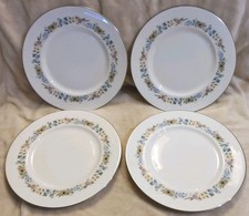 4 Royal Doulton Pastorale Dinner Plates 27cm 70s 80s Vintage Floral Border H5002
