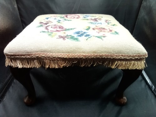 Vintage floral needlepoint - floral,