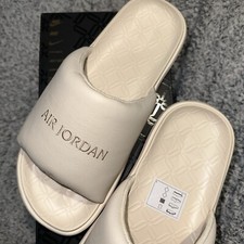 Nike woman’s Jordan Sophia