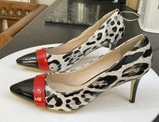 KALEIDOSCOPE BLACK WHITE RED