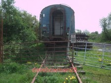 PHOTO  DISUSED RAILWAY CARRIAGE NEAR SOUTH MEADOW LANE A DISUSED RAILWAY CARRIAG