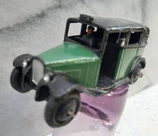 Dinky 36g Taxi with Driver