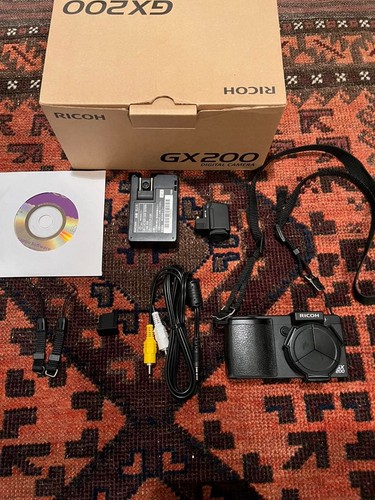 Ricoh gx200 black compact - ricoh,