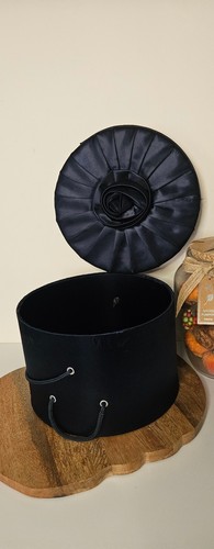 Hat box navy - blue, vintage