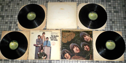 Beatles vinyl white album - white,