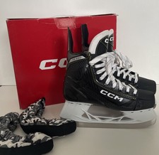 CCM Tacks AS550 Ice Hockey Skates UK Size 5.5 & Blade Covers Guard Protector NEW
