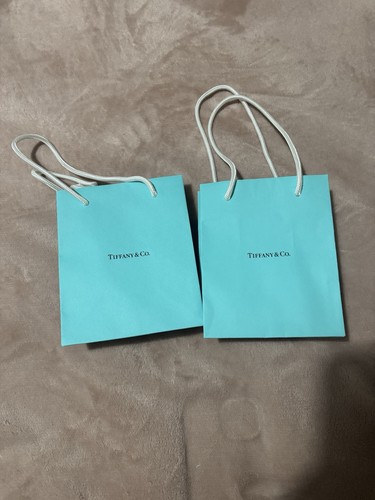 Small tiffany co blue - x,