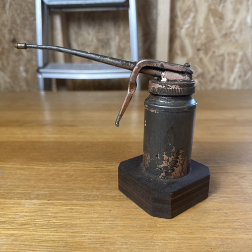 Vintage wesco oil dispenser - oil,