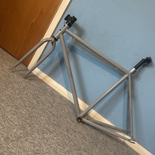 STEEL MEDIUM 55cm FIXIE/SINGLE