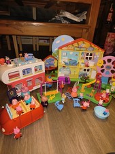 Assorted Peppa Pig House