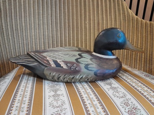 Vintage handmade wooden decoy - handmade,