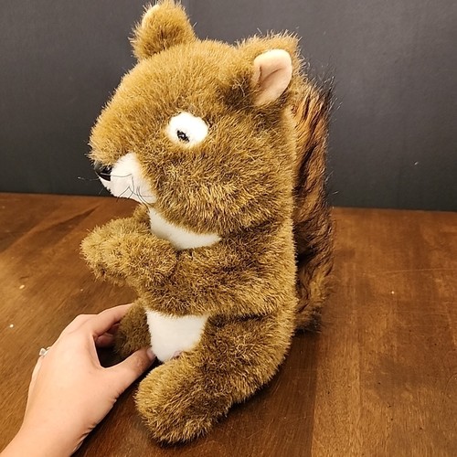 Daphne s squirrel - 12", daphne's