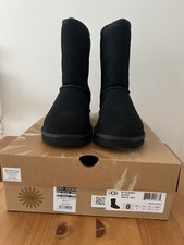 UGG Classic short boot, black