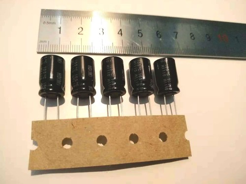 Nichicon 1000uf 10v radial - 5,