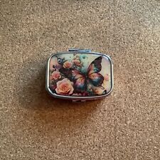 Pretty Butterfly  Design Pill