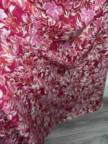Hot pink leaf floral - pink,