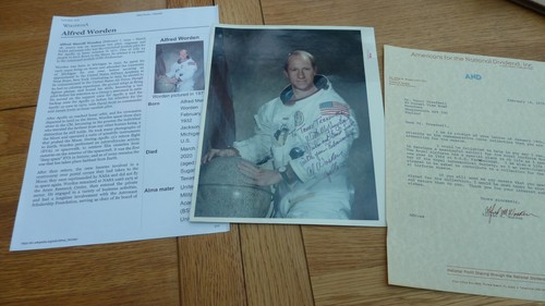 1978 hand signed letter - signed,