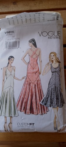 Vogue v8814 sewing pattern cut - vogue,