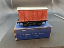 Hornby Dublo 32040 Goods Van