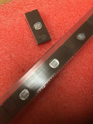 Mitsubishi 32kx8 eprom ceramic - mitsubishi,