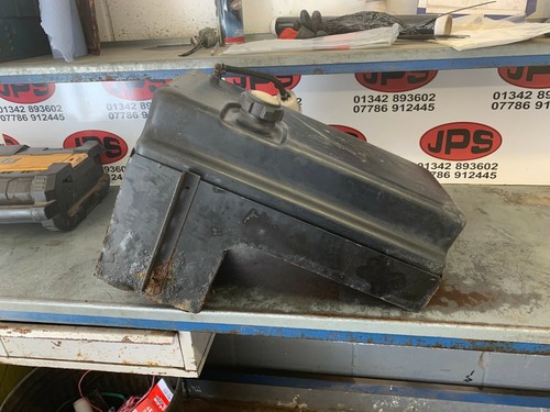 Petrol tank ransomes - x,