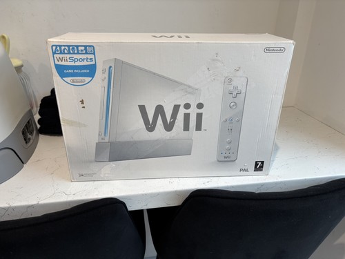 Empty nintendo wii console box - wii,