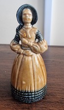 WADE Irish Characters: 'Rose