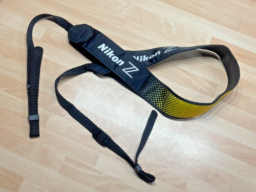 Nikon black yellow - nikon, black/yellow