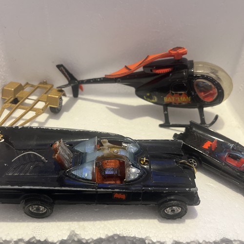 Corgi gift set - corgi, batmobile