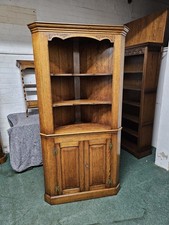 ANTIQUE/REPRODUCTION TUDOR OAK LARGE OPEN CORNER CABINET/SOLID OAK DISPLAY UNIT