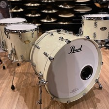 Pearl Masterworks Drum Kit
