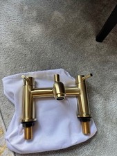 gold bath mixer tap with shower head