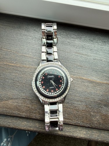 Omaki women quartz - women's, analog