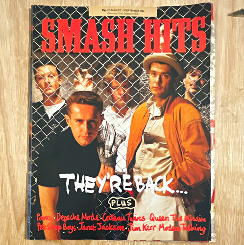 Smash hits magazine - smash,