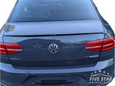 VW Passat Tailgate Boot Lid