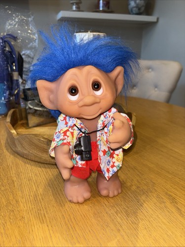 Troll doll boy - troll, hawaiian