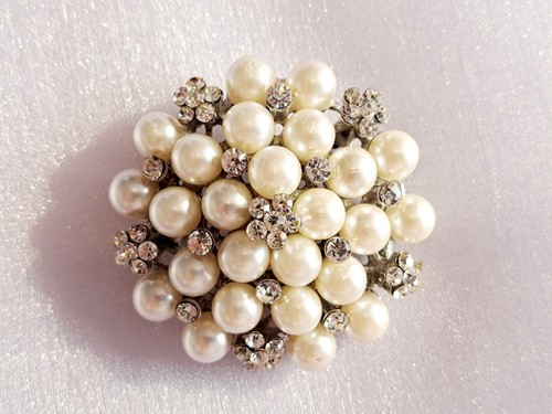 Large pearl diamante - *large,