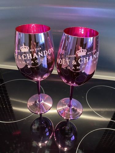 Pink glasses glass moët - 2,